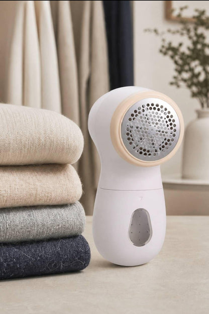 GlowCare™ Rechargeable Fabric Lint Remover