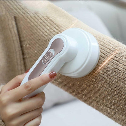 GlowCare™ Rechargeable Fabric Lint Remover